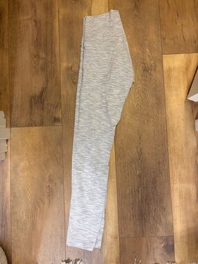 lululemon athletica Light Gray Wunder Under Leggings